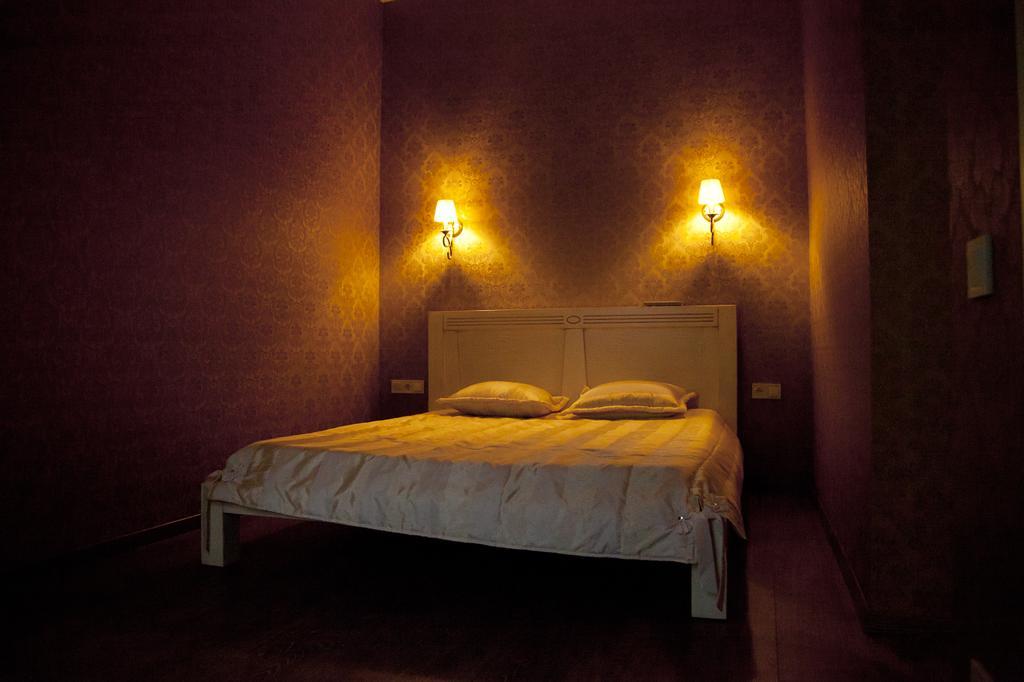 Apartment In Deribasovskaya Street 13 Odessa Ngoại thất bức ảnh